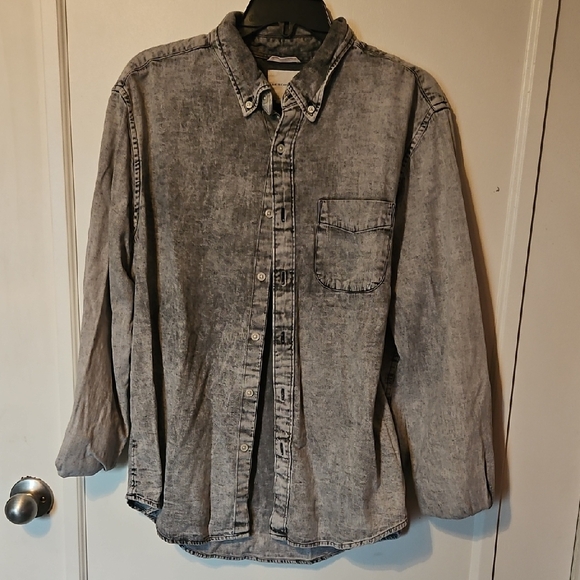 American Eagle Outfitters Other - American Eagle Outfitters Button Down Shirt